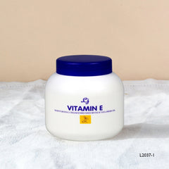 Love Jojo Vitamin E Moisturising Cream - 200g Love Jojo