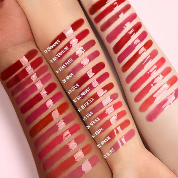 O.TWO.O Hydrating & Brightening Lip Gloss O.TWO.O